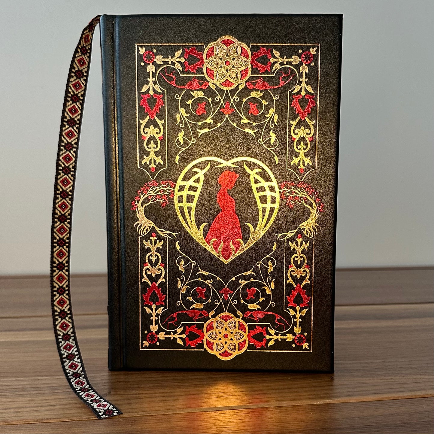 The Witchwood Knot (Collector's Edition)