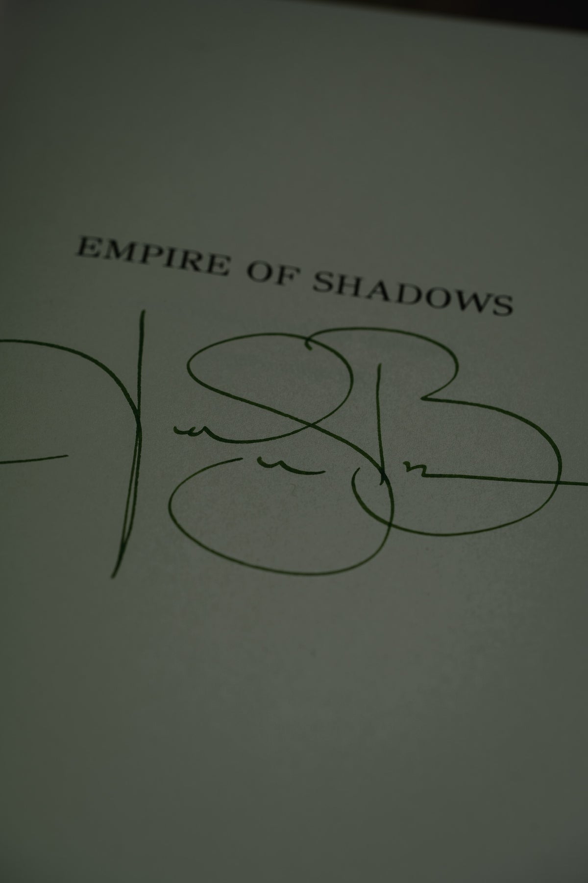 Empire of Shadows (Collector's Edition)