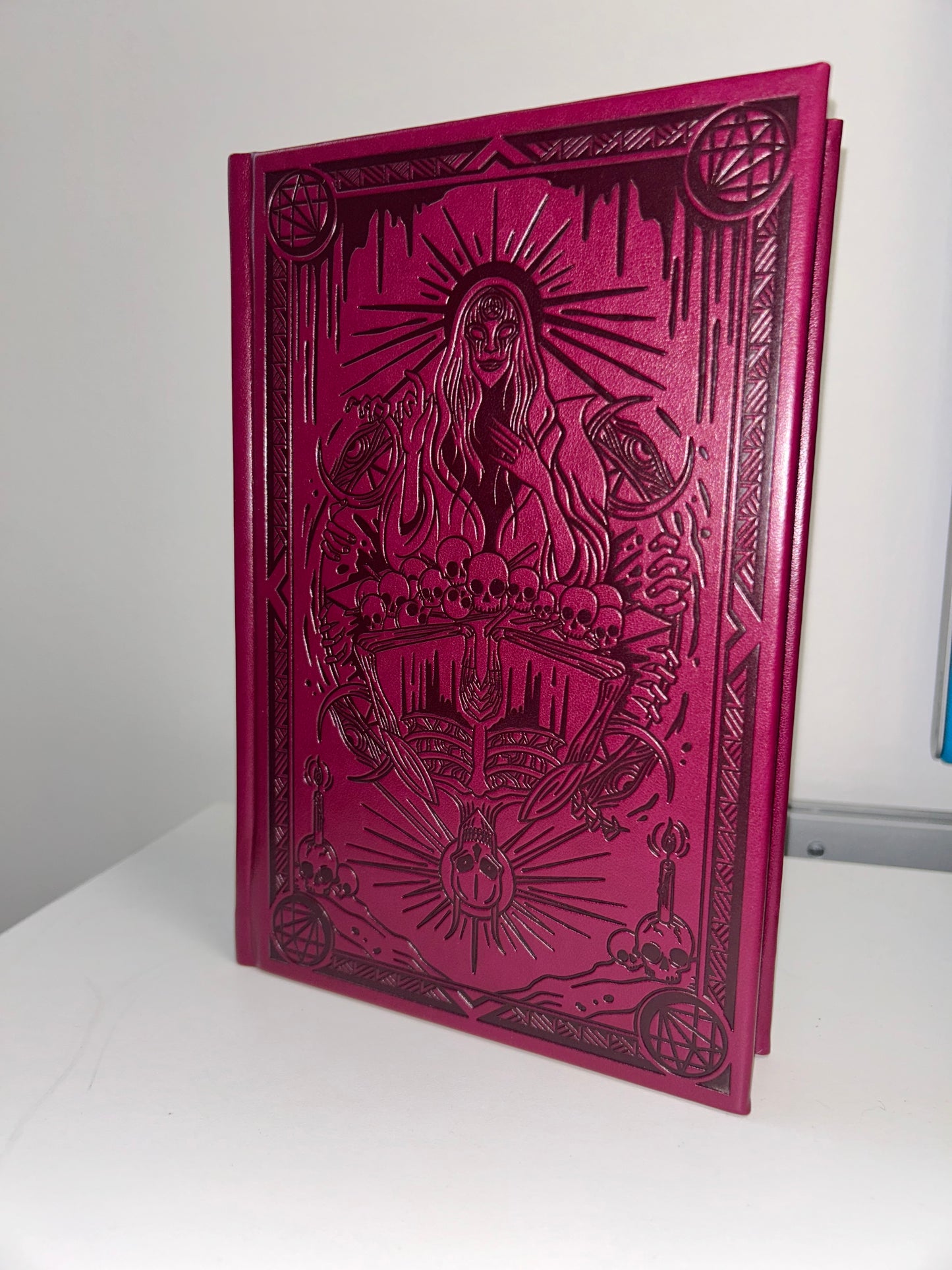 She Dreams in Blood: Obsidian Path Vol. 2 (Collector's Edition)