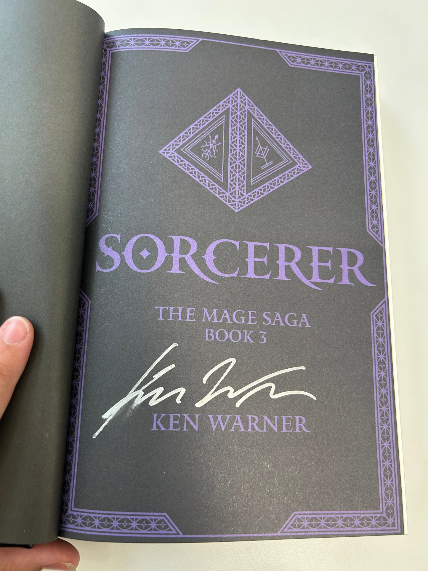 The Mage Saga Book 3: Sorcerer (Collector's Edition)