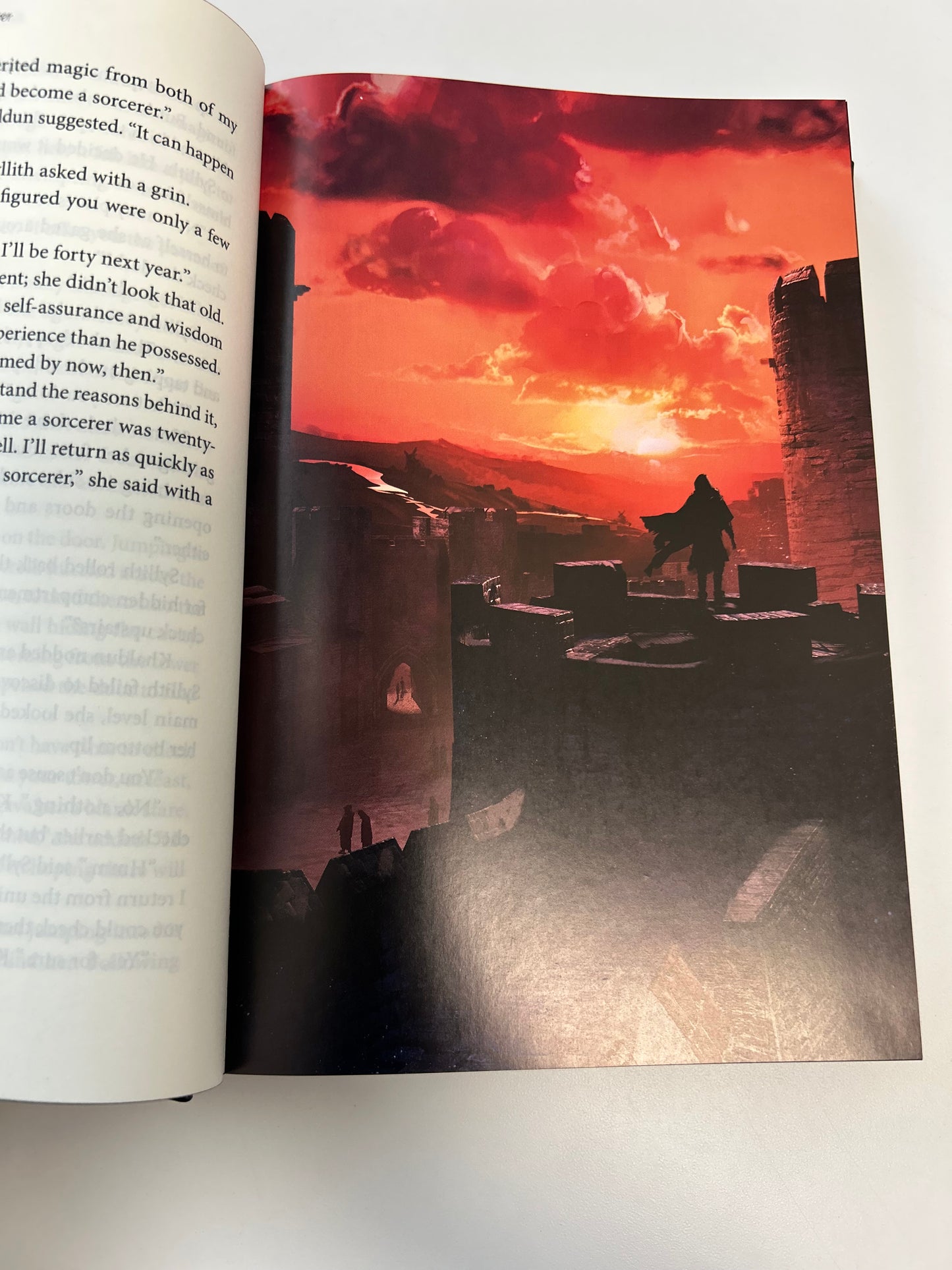 The Mage Saga Book 3: Sorcerer (Collector's Edition)